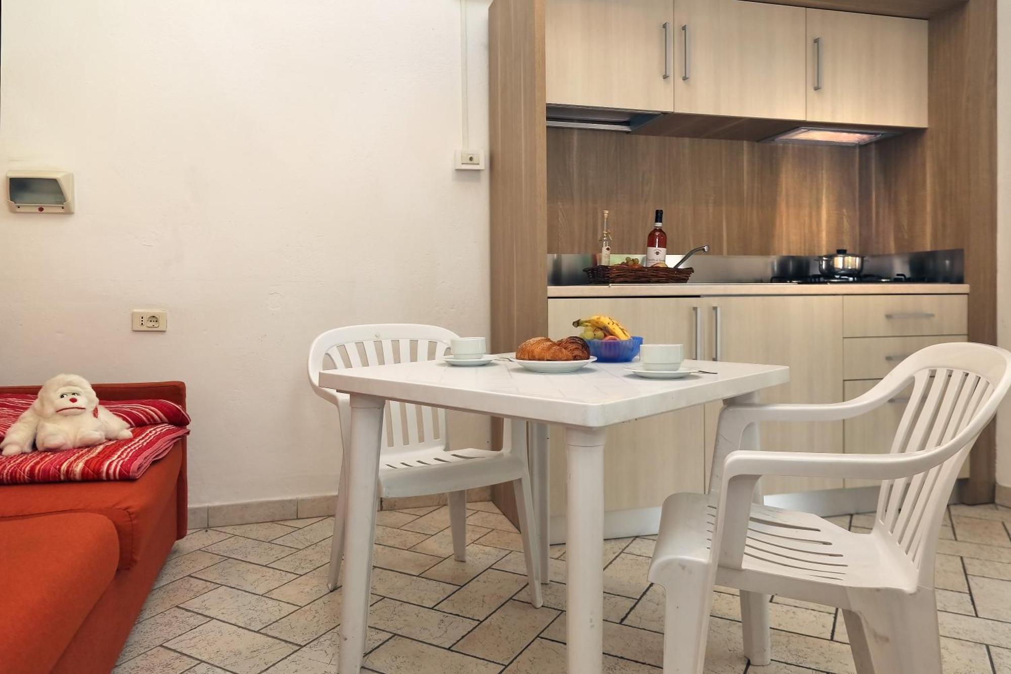 Campeggio Cisano - San Vito 4*