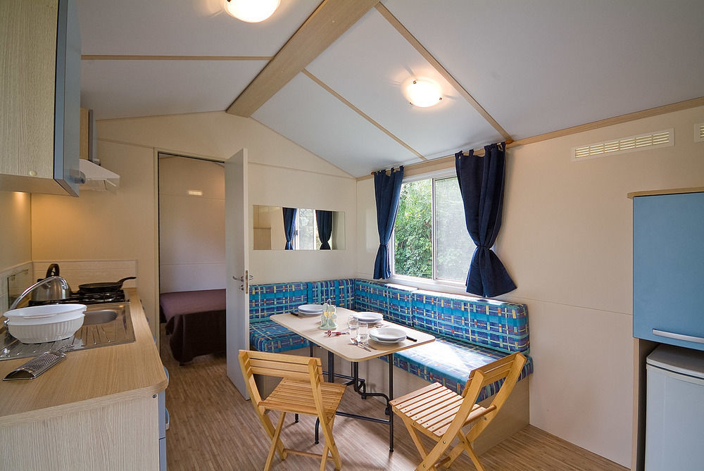 Campeggio Cisano - San Vito 4*