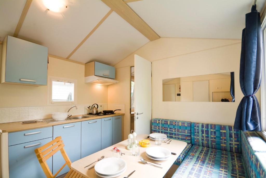 Campeggio Cisano - San Vito 4*